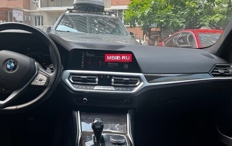 BMW 3 серия, 2020 год, 3 750 000 рублей, 14 фотография