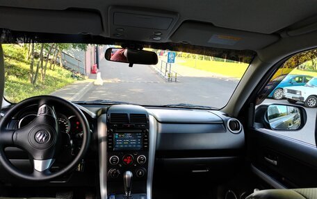 Suzuki Grand Vitara, 2011 год, 1 385 000 рублей, 16 фотография