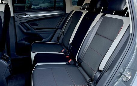 Volkswagen Tiguan II, 2022 год, 3 390 000 рублей, 8 фотография