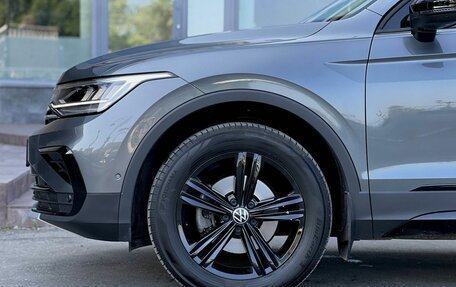 Volkswagen Tiguan II, 2022 год, 3 390 000 рублей, 37 фотография