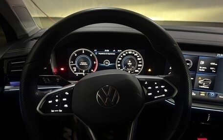 Volkswagen Touareg III, 2020 год, 4 400 000 рублей, 6 фотография