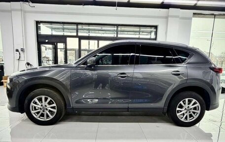 Mazda CX-5 II, 2022 год, 2 800 000 рублей, 7 фотография