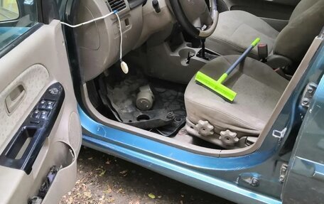 KIA Rio II, 2004 год, 150 000 рублей, 12 фотография