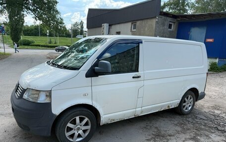 Volkswagen Transporter T5 рестайлинг, 2008 год, 899 999 рублей, 2 фотография