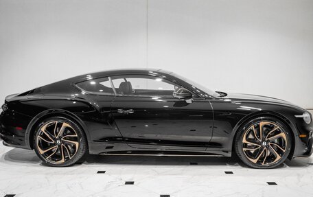 Bentley Continental GT, 2026 год, 54 800 000 рублей, 7 фотография