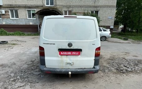 Volkswagen Transporter T5 рестайлинг, 2008 год, 899 999 рублей, 3 фотография