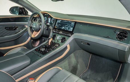 Bentley Continental GT, 2026 год, 54 800 000 рублей, 17 фотография