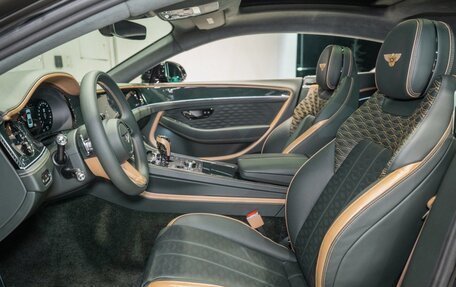Bentley Continental GT, 2026 год, 54 800 000 рублей, 25 фотография