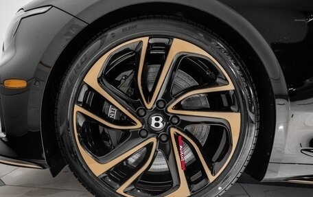 Bentley Continental GT, 2026 год, 54 800 000 рублей, 16 фотография