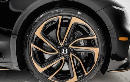 Bentley Continental GT, 2026 год, 54 800 000 рублей, 26 фотография