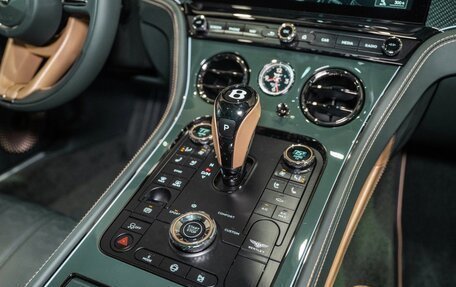 Bentley Continental GT, 2026 год, 54 800 000 рублей, 34 фотография
