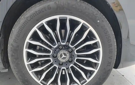 Mercedes-Benz V-Класс, 2024 год, 7 300 000 рублей, 21 фотография