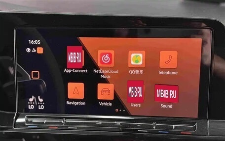 Volkswagen Golf VIII, 2023 год, 1 521 500 рублей, 11 фотография