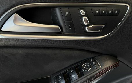 Mercedes-Benz GLA AMG, 2016 год, 2 250 000 рублей, 10 фотография