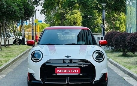 MINI Hatch, 2025 год, 6 390 000 рублей, 2 фотография