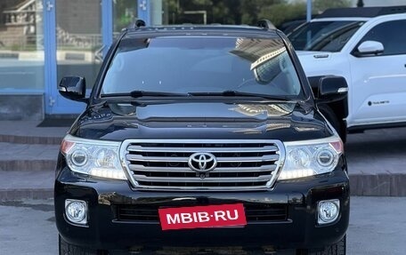Toyota Land Cruiser 200, 2012 год, 4 090 000 рублей, 4 фотография