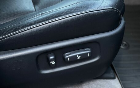 Toyota Land Cruiser 200, 2012 год, 4 090 000 рублей, 33 фотография