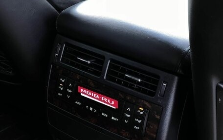 Toyota Land Cruiser 200, 2012 год, 4 090 000 рублей, 34 фотография
