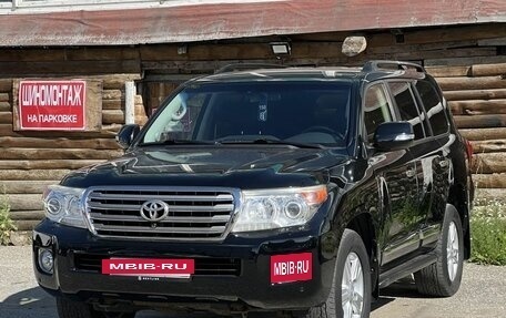 Toyota Land Cruiser 200, 2012 год, 4 090 000 рублей, 40 фотография