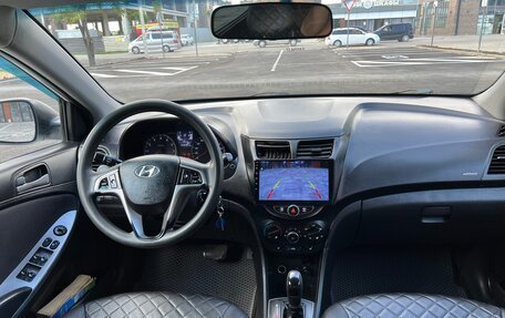 Hyundai Solaris II рестайлинг, 2015 год, 590 000 рублей, 11 фотография