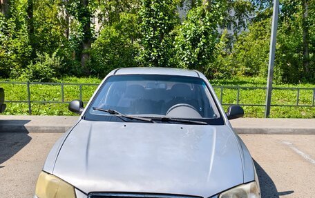 Hyundai Accent II, 2005 год, 210 000 рублей, 2 фотография