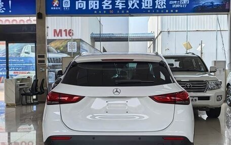 Mercedes-Benz GLA, 2022 год, 2 700 000 рублей, 7 фотография