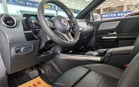 Mercedes-Benz GLA, 2022 год, 2 700 000 рублей, 13 фотография