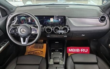 Mercedes-Benz GLA, 2022 год, 2 700 000 рублей, 5 фотография