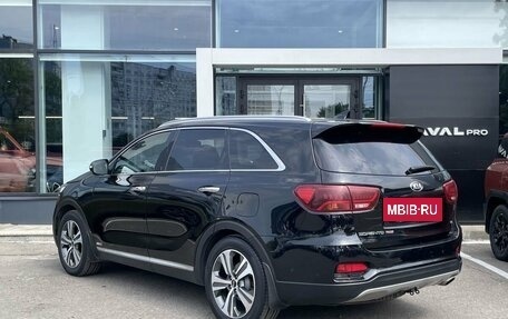 KIA Sorento III Prime рестайлинг, 2018 год, 2 389 000 рублей, 7 фотография