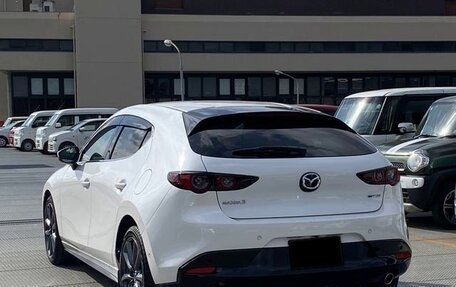 Mazda 3, 2023 год, 1 260 000 рублей, 3 фотография