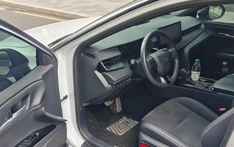 Toyota Camry, 2024 год, 3 110 000 рублей, 9 фотография