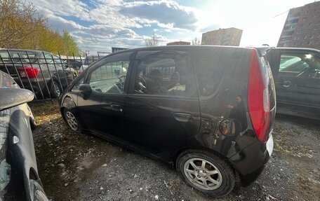 Mitsubishi Colt VI рестайлинг, 2002 год, 150 000 рублей, 3 фотография