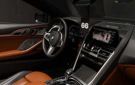 BMW 8 серия, 2021 год, 11 000 000 рублей, 22 фотография