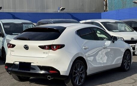 Mazda 3, 2022 год, 1 260 000 рублей, 7 фотография