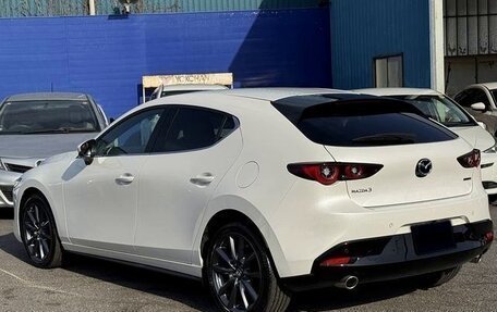 Mazda 3, 2022 год, 1 260 000 рублей, 5 фотография