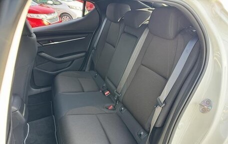 Mazda 3, 2022 год, 1 260 000 рублей, 29 фотография