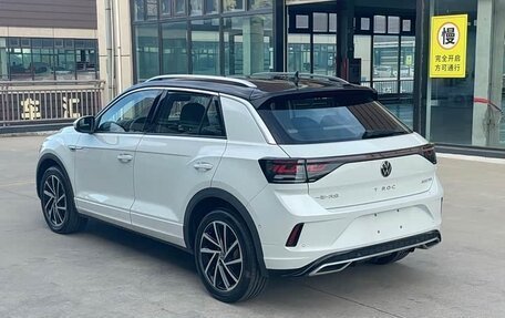 Volkswagen T-Roc I, 2023 год, 1 650 285 рублей, 4 фотография