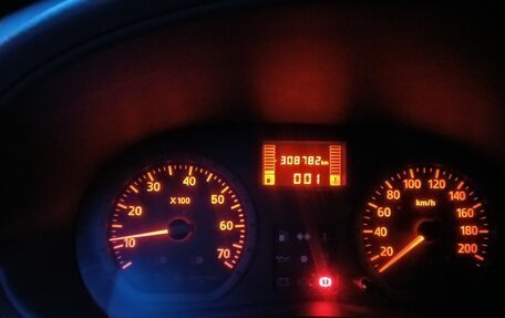 Renault Logan I, 2010 год, 220 000 рублей, 4 фотография