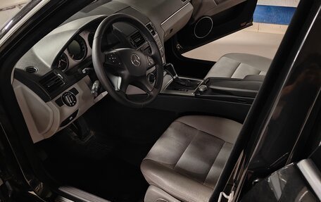 Mercedes-Benz C-Класс, 2007 год, 1 100 000 рублей, 6 фотография