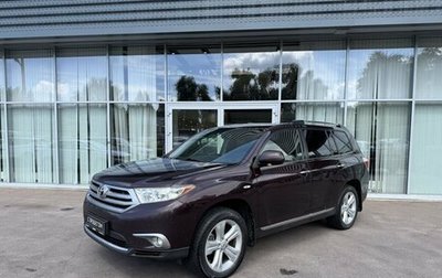 Toyota Highlander III, 2013 год, 1 997 000 рублей, 1 фотография