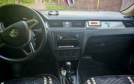 Skoda Rapid I, 2014 год, 950 000 рублей, 8 фотография