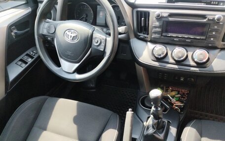 Toyota RAV4, 2017 год, 2 150 000 рублей, 8 фотография