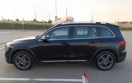 Mercedes-Benz GLB, 2021 год, 4 000 000 рублей, 3 фотография