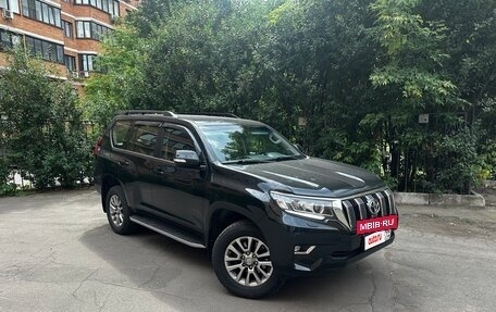 Toyota Land Cruiser Prado 150 рестайлинг 2, 2017 год, 5 250 000 рублей, 2 фотография