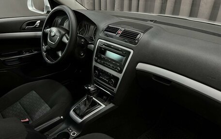 Skoda Octavia, 2011 год, 724 888 рублей, 11 фотография