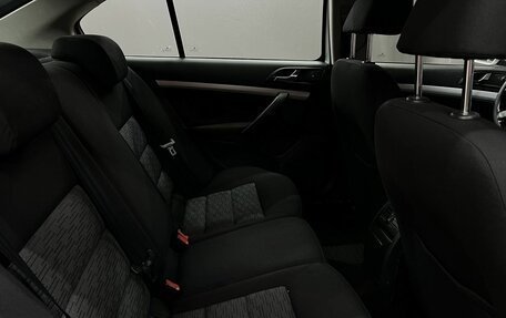 Skoda Octavia, 2011 год, 724 888 рублей, 16 фотография