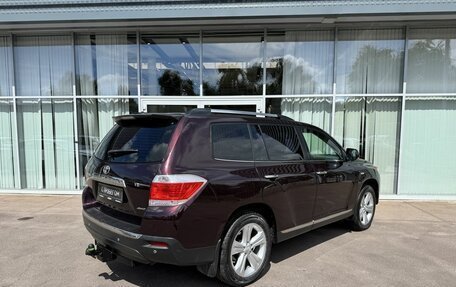 Toyota Highlander III, 2013 год, 1 997 000 рублей, 5 фотография