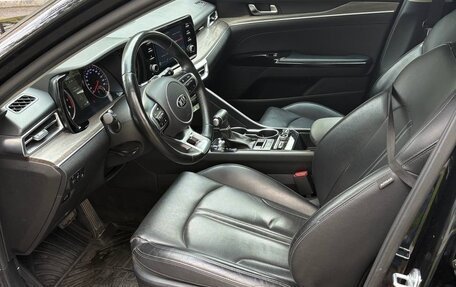 KIA K5, 2021 год, 2 300 000 рублей, 7 фотография