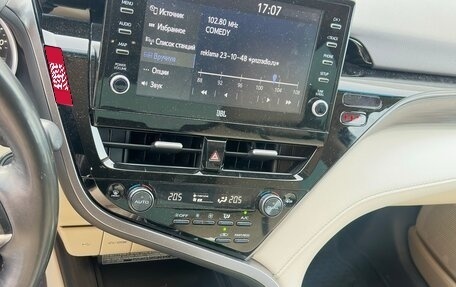 Toyota Camry, 2021 год, 2 950 000 рублей, 12 фотография