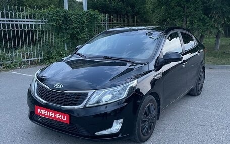 KIA Rio III рестайлинг, 2012 год, 820 000 рублей, 1 фотография